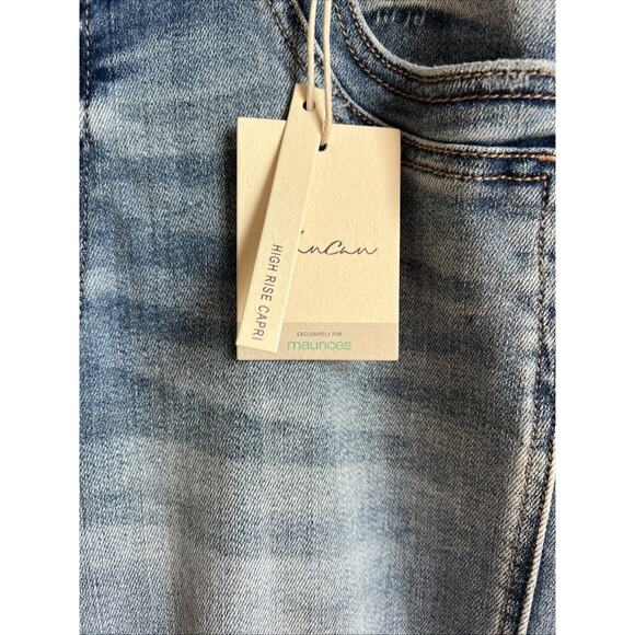 Women’s Size 31x21 KanCan Capri High Rise Distressed Light Wash Jeans NWT - Picture 3 of 15